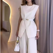 Load image into Gallery viewer, Round neck ensemble sleeveless with belt - * FREE SHIPPING *
